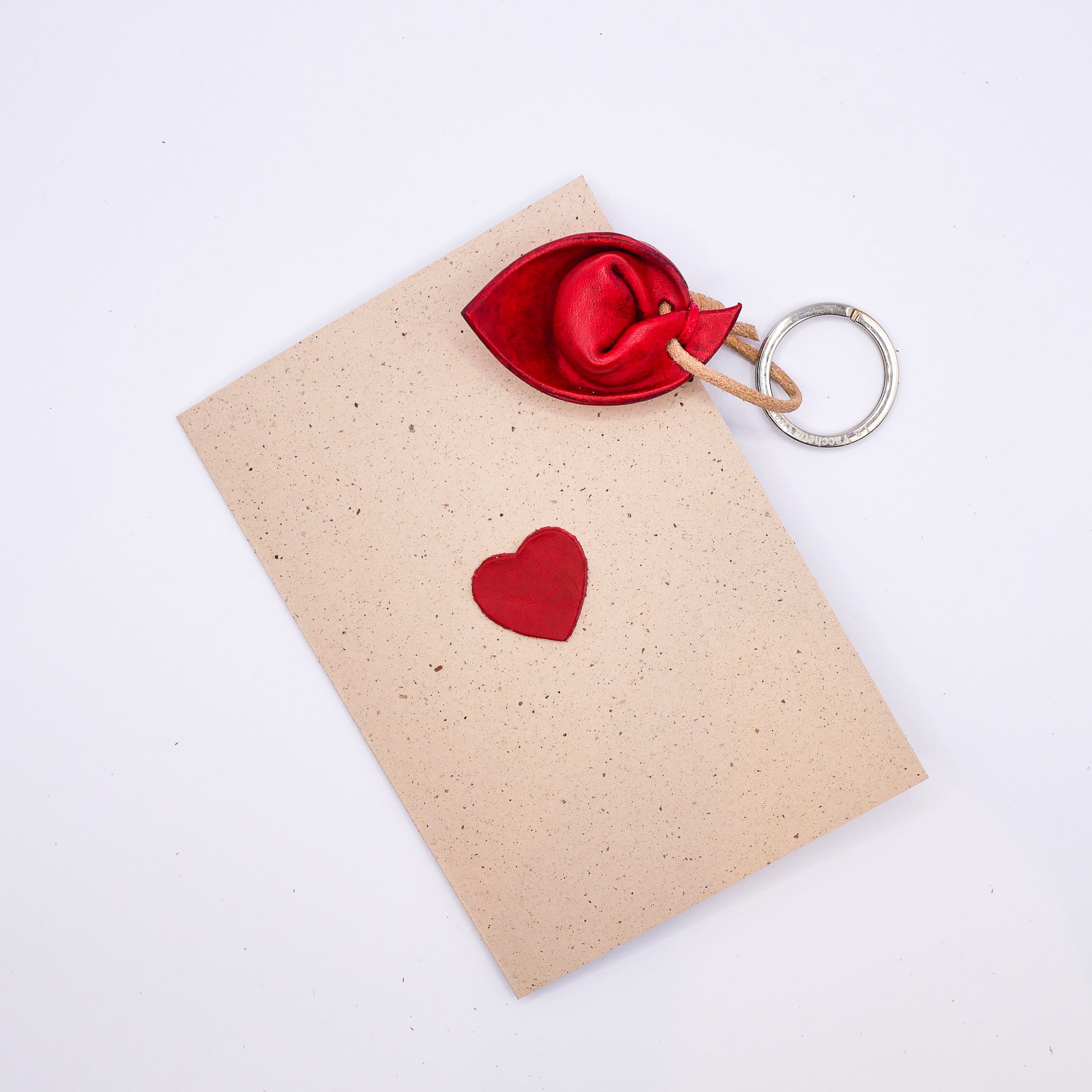Tortellino portachiavi rosso con biglietto Cuore - EDIZIONE LIMITATA